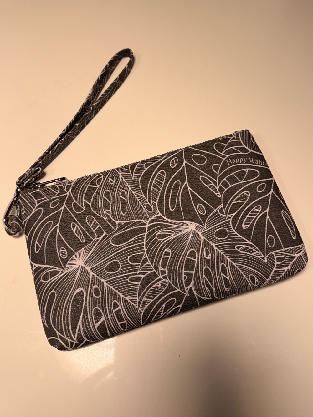 Hawaiian Print Wristlet | Happy Wahine